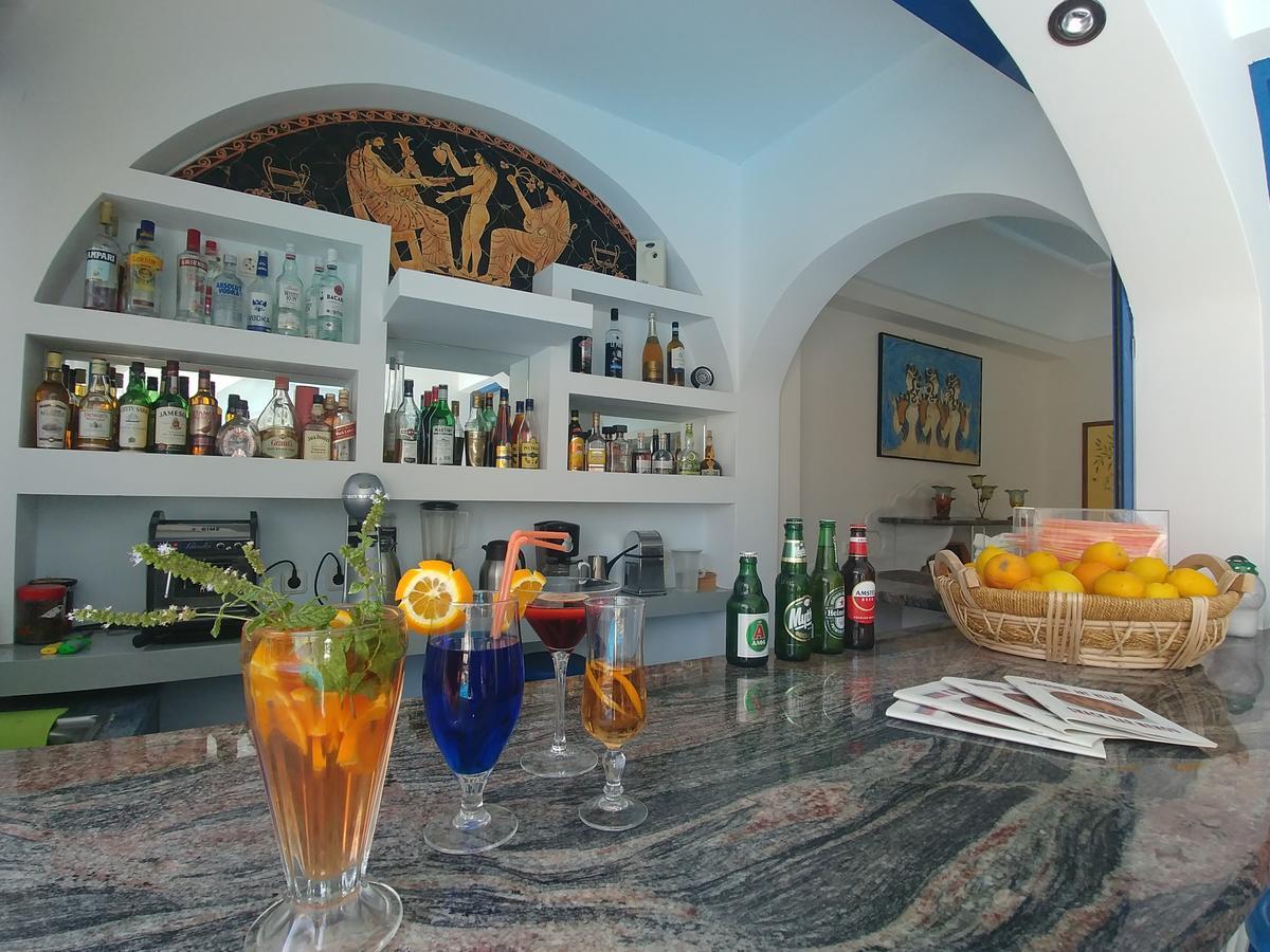 Dioskouri Art Villas Kamári エクステリア 写真