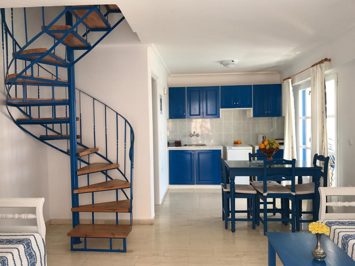 Dioskouri Art Villas Kamári エクステリア 写真