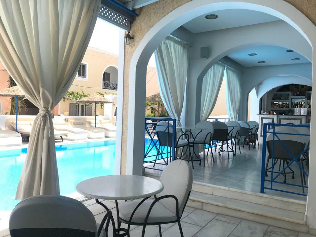 Dioskouri Art Villas Kamári エクステリア 写真
